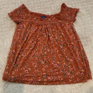 American Eagle smocked baby doll T-shirt